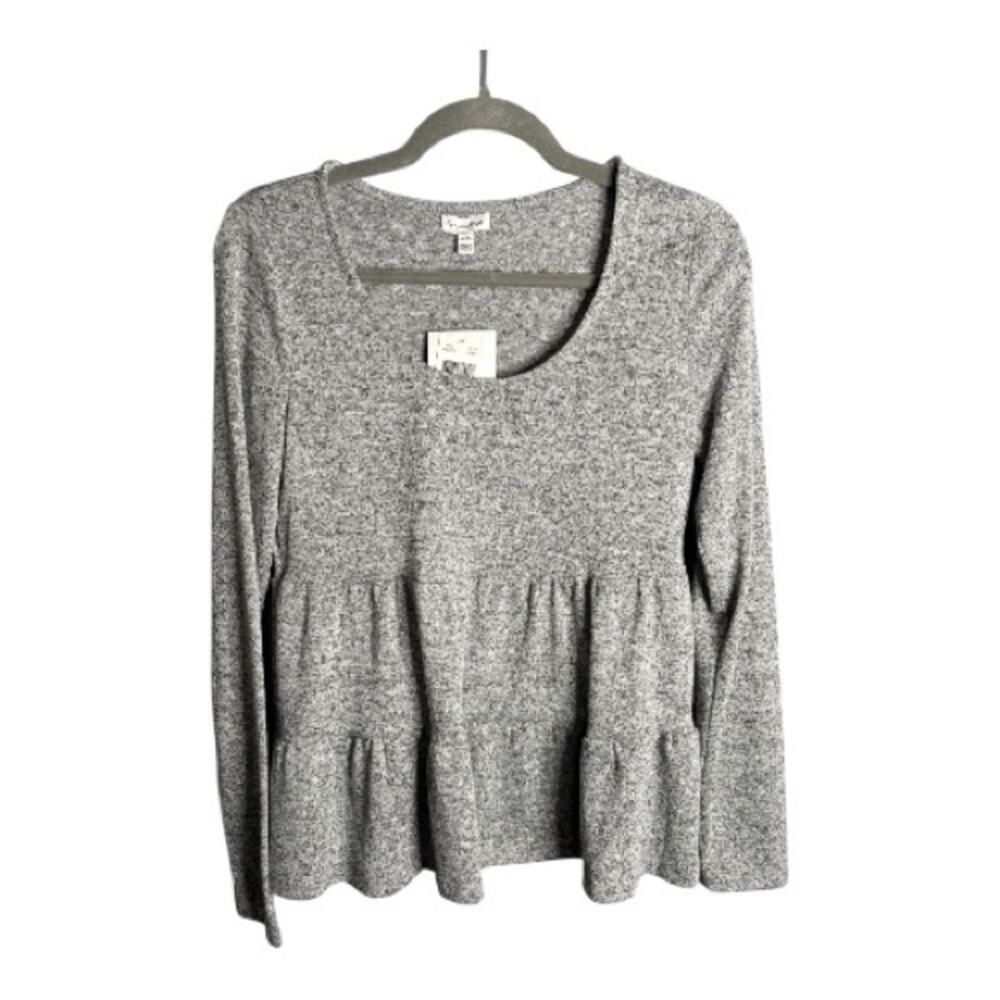 Love Fire Gray Long Sleeve Tiered Ruffle Scoop Neck Top Medium